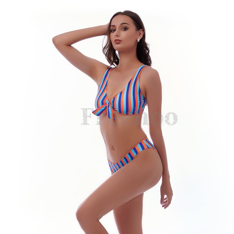 Women’s Sexy Colors Stripe Allover Print Front Knot Bikini Suit